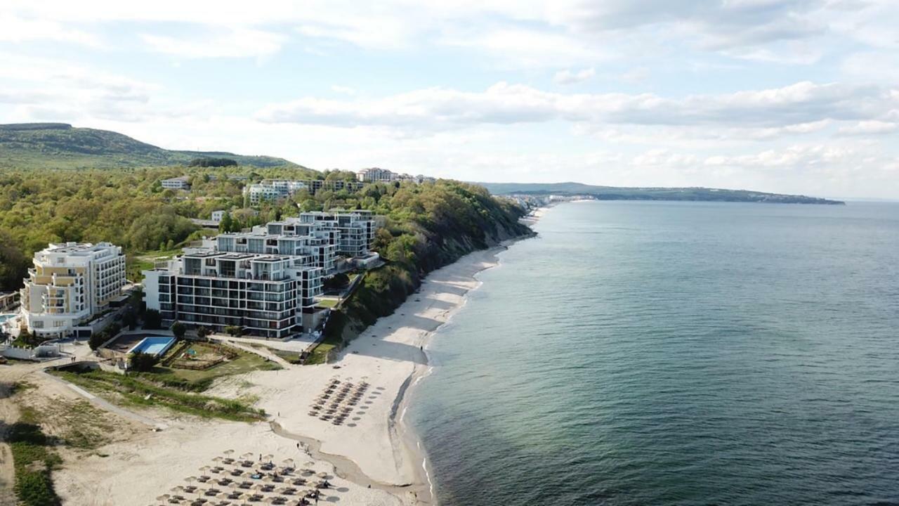 Marina White Sands Beach Hotel Обзор Экстерьер фото